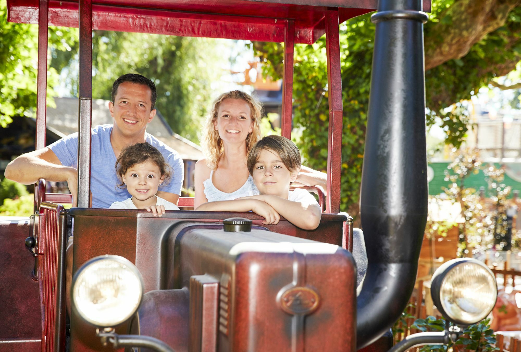 4-Sterne Burghotel Castillo Alcazar, Europa-Park Freizeitpark & Erlebnis-Resort Руст Экстерьер фото